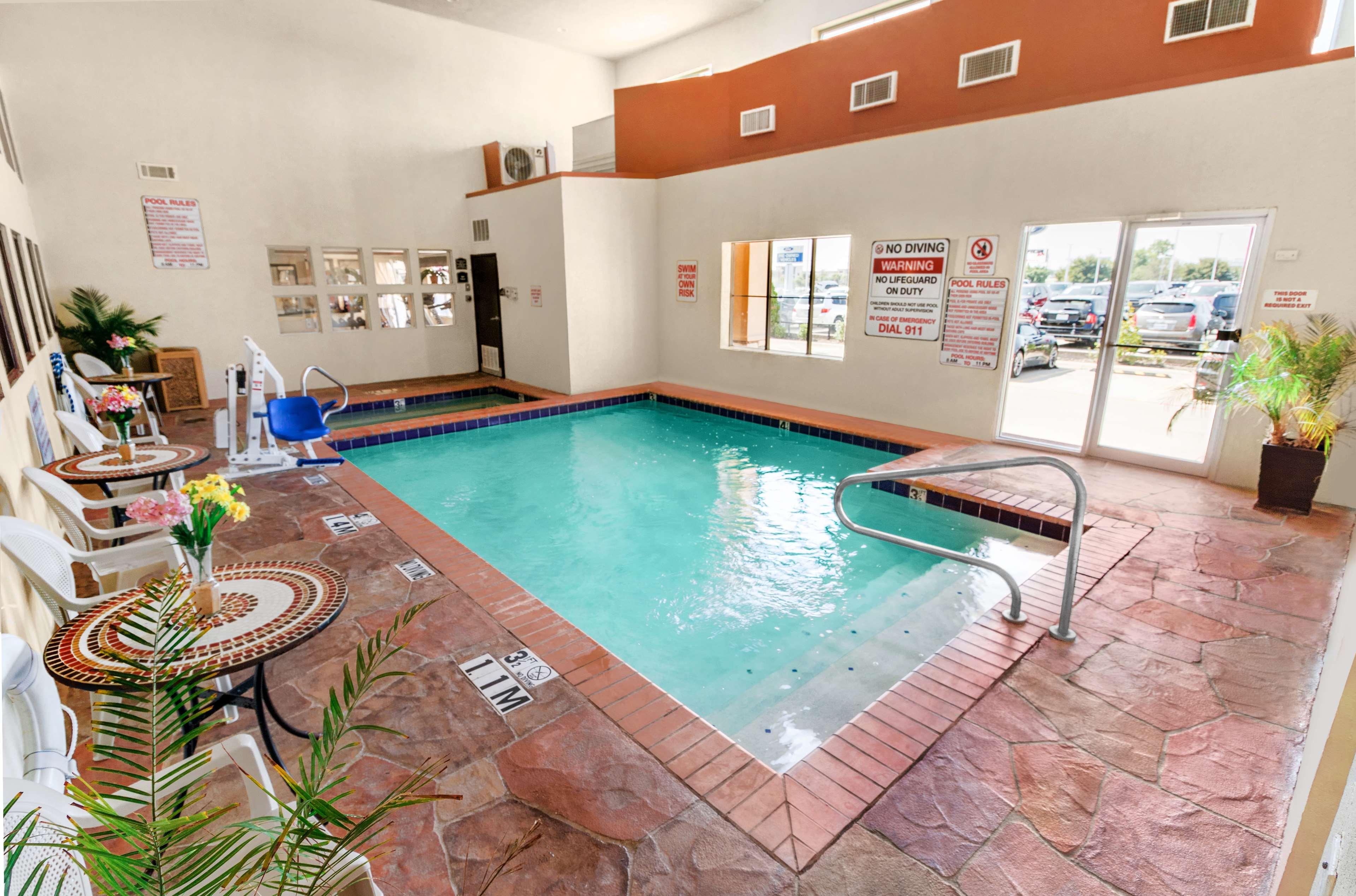 Best Western Plus Rockwall Inn & Suites Eksteriør bilde